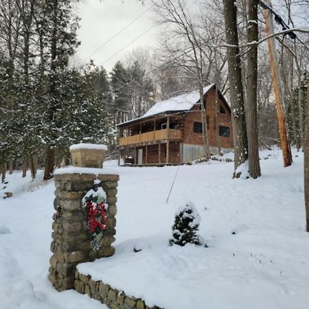 Tranquility And Views Villa Keeseville ภายนอก รูปภาพ